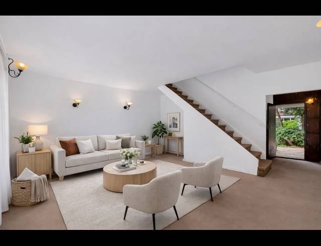 1.5 BEDROOM APARTMENT FOR SALE IN SANDOWN